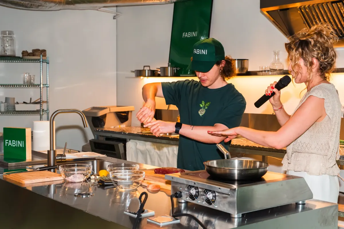 cooking show v Studiu v Meste