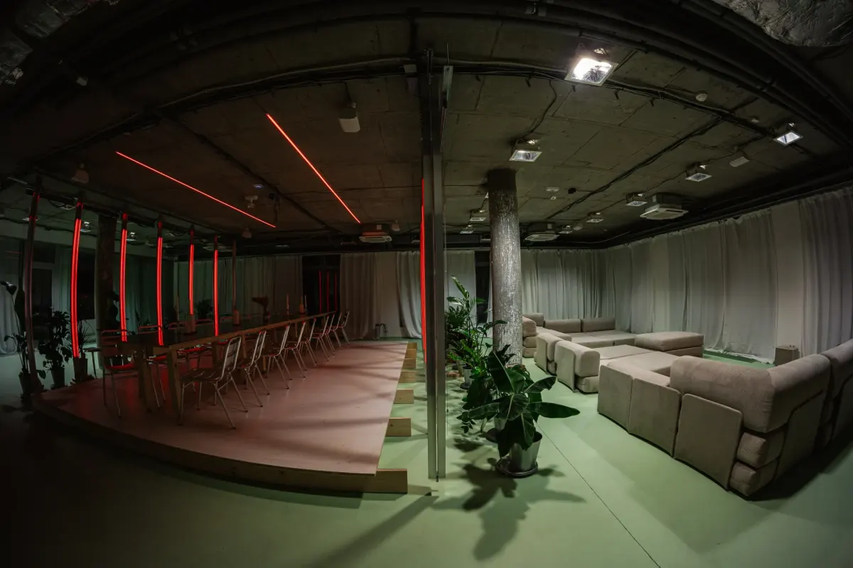 Studio v Meste – priestor na fotenie, natáčanie a kreatívnu produkciu